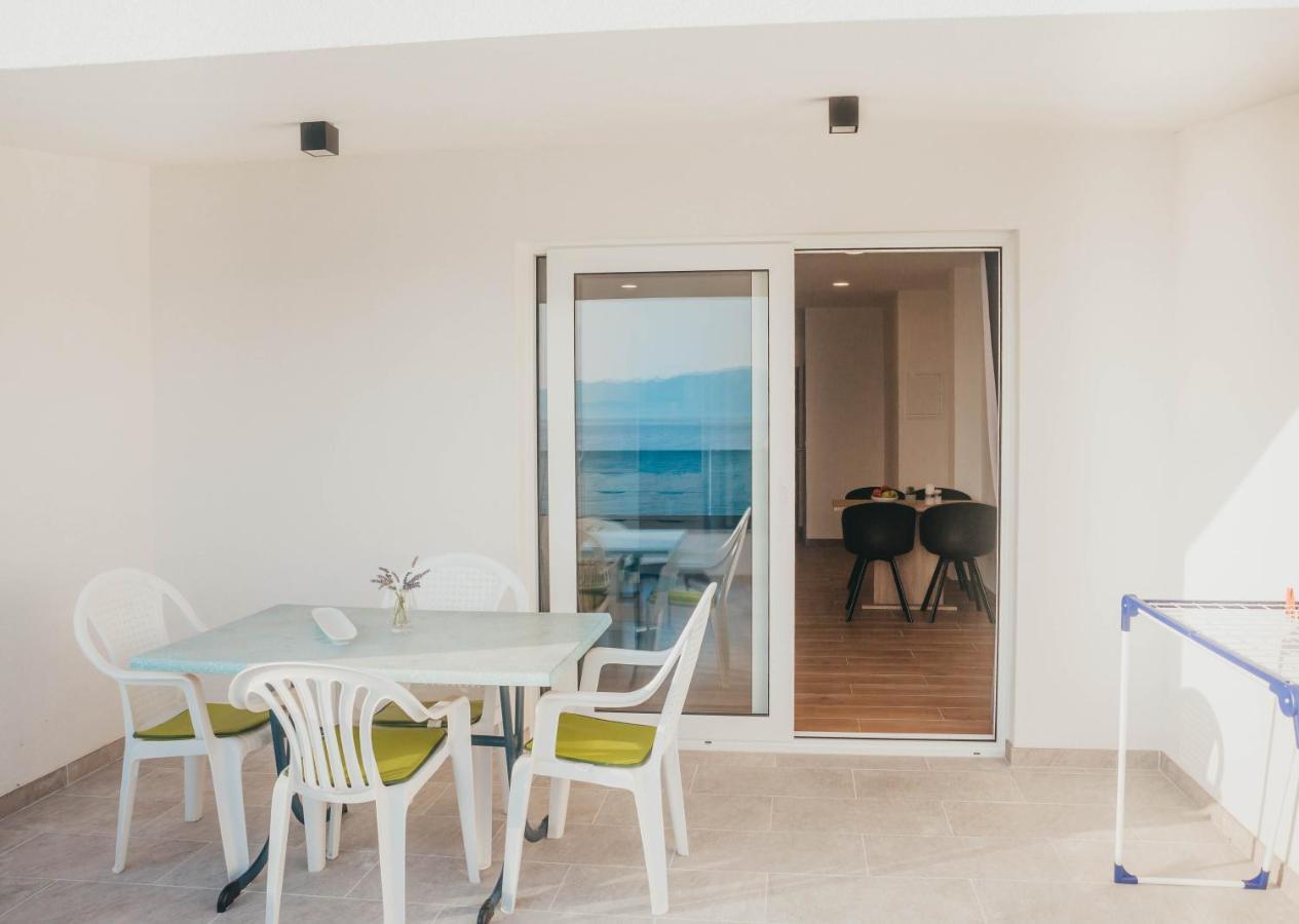 Apartments Nina บริสท์ ภายนอก รูปภาพ