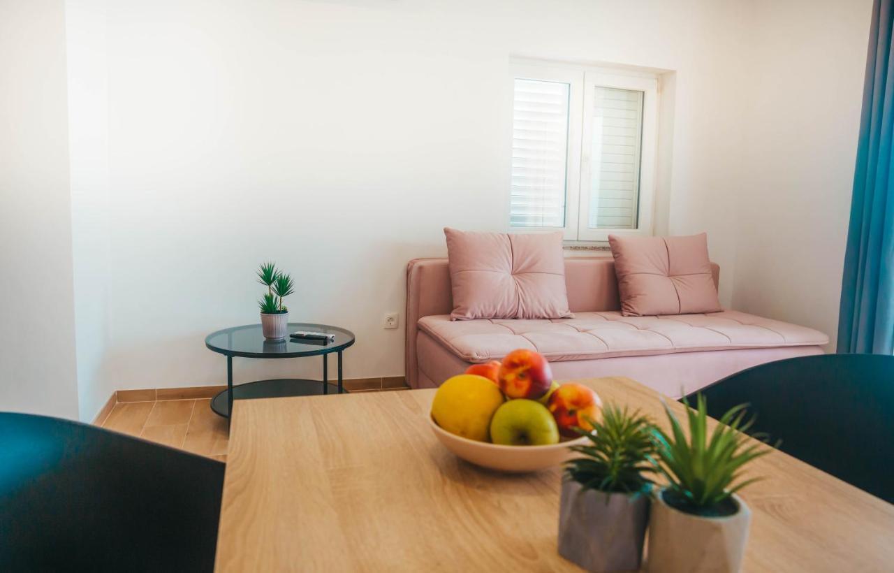 Apartments Nina บริสท์ ภายนอก รูปภาพ